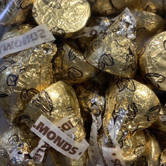 HERSHEY'S KISSES<BR>GOLD ALMOND