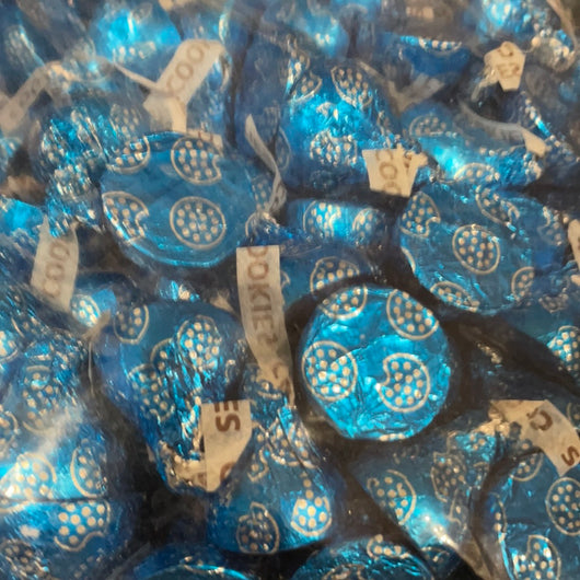 HERSHEY'S KISSES Colors Blue