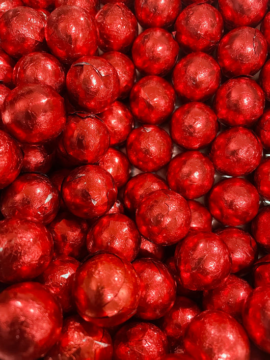 FOILED CHOCOLATE BALLS RED 1LB